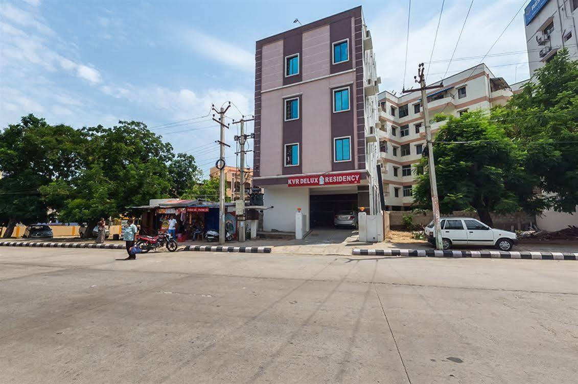 Вилла Kvr Deluxe Residency Тирупати Экстерьер фото